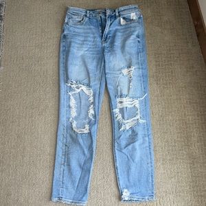 American Eagle mom jeans